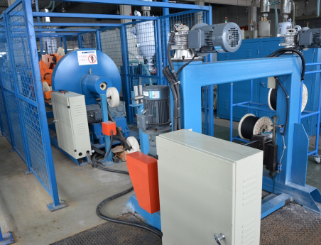 笼式软光缆生产线