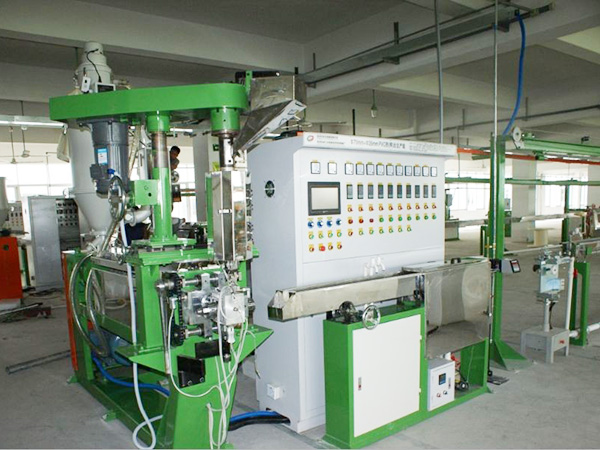 PLC触摸屏型押出生...