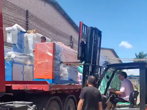 高速束丝机下货现场